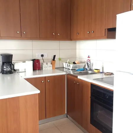 Serenity Beach House Surfer Haven * لارنكا