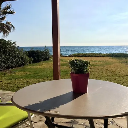 Holiday home Serenity Beach House Surfer Haven Larnaca